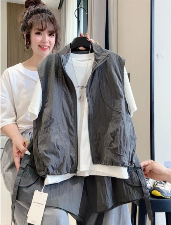 韓国　子供服　ランダム発送 2026夏新作 子供服 韓国風子供服 半袖 T + パンツ 3点セット 100-180cm