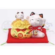 ★開運招福　薬師窯招き猫★　お目出度い「縁起の置物」【円満　まねき猫(宝袋・親子)】