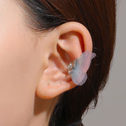 「限定販売」イヤーカフ　ハンドメイド イヤーカフ　アクセサリー イヤーカフ　アクセサリーパーツ