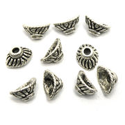 【在庫限り】 メタル合金パーツ 約5x10x8mm シルバーカラー 《10個》 金具