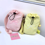 リボンショルダーバッグ　韓国ファッション　デザイン　かわいい サコッシュ　ポーチ　サコッシュ