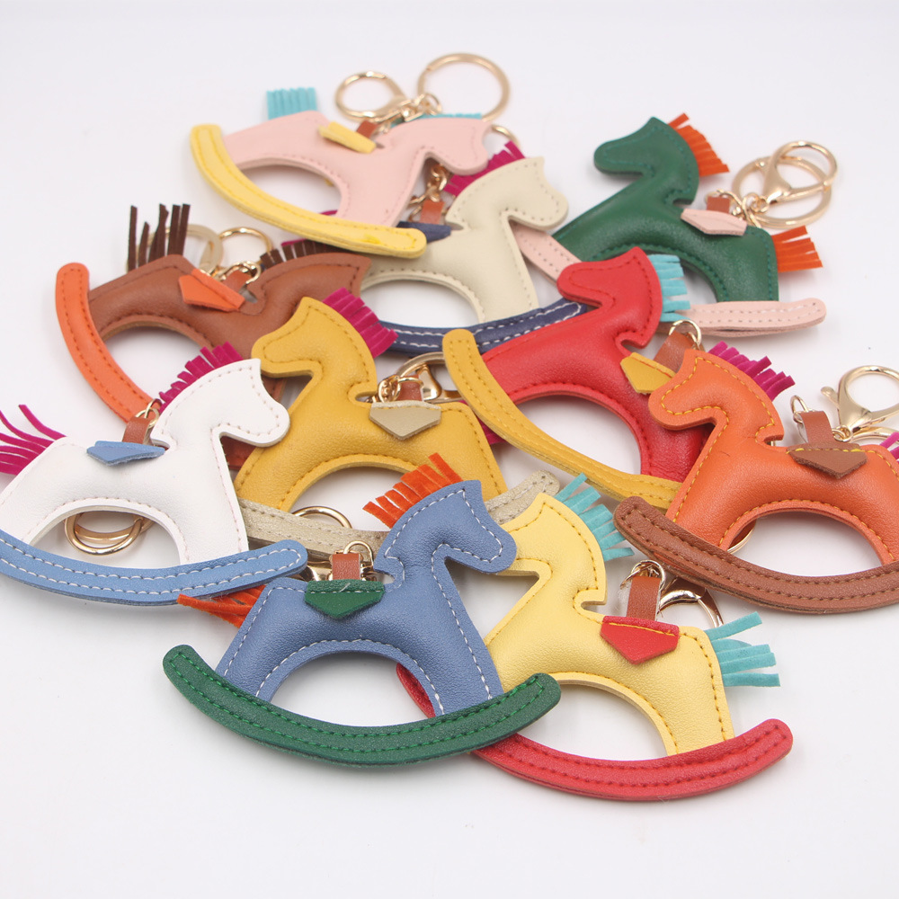 木馬 ポニーペンダントレザーキーホルダーバッグペンダント車のキーペンダント