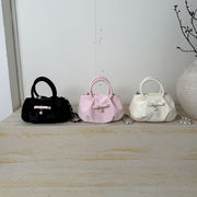 ショルダーバッグ　韓国ファッション　デザイン PUバッグ カバン 肩掛けバッグ　ハンドバッグ