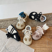 2025秋新規※子供用 トレーニングシューズ ソフトソール ユニークデザイン