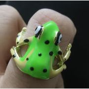 カエルリング  男女 兼用オープンリング  カエルアクセサリー   蛙 カエル 指輪 カエル雑貨 カエルモチーフ