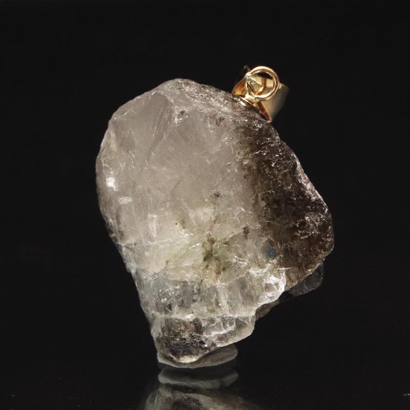 【一点物】ペンダントトップ　フェナカイト＜ロシア産＞　原石　K18　ゴールド　日本製