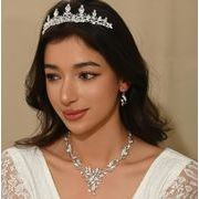 花嫁用 ティアラ3点セット ネックレス＆ピアス付き 欧米風 豪華でエレガントなウェディングアクセサリー
