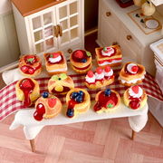 デコパーツ　ミニチュア　ケーキ　パン　卓上置物　手芸DIY アクセサリー材料　樹脂 貼り付けパーツ