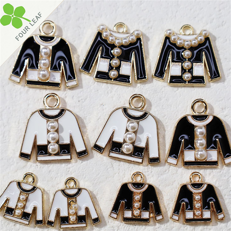 服 アクセサリーパーツ デコパーツ 貼り付けパーツ ペンダント 合金パーツ ハンドメイド DIY