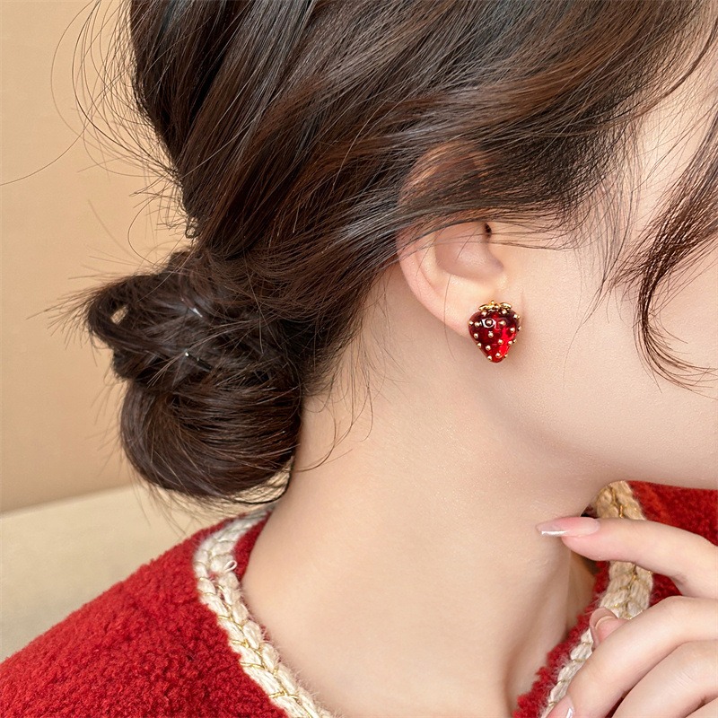s925 かわいい レッドストロベリー いちごピアス 苺 イチゴ ピアス