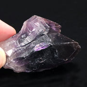 原石　アメジスト　ポイント　ブラジル産　約40g