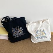 トートバッグ　刺繍　デザイン　大容量　韓国ファッション
