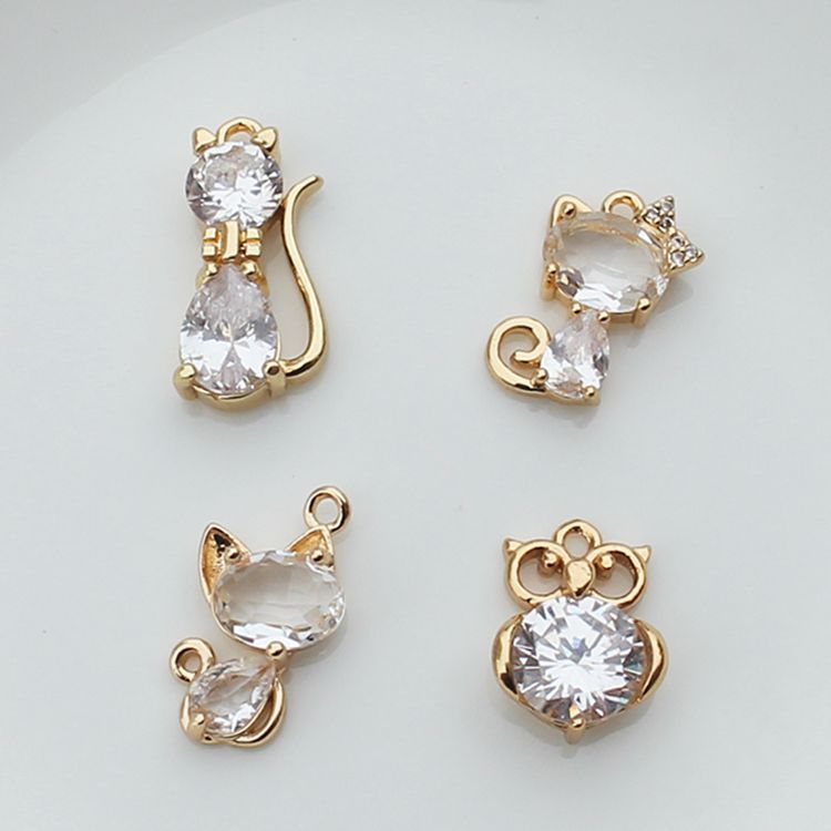 猫 チャーム キュービックジルコニア ねこ ネコ キャット cat 動物 アニマル 高品質 金属パーツ ジュエリー