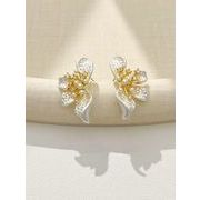 フラワーピアス　ピアス　アクセサリー　韓国ファッション