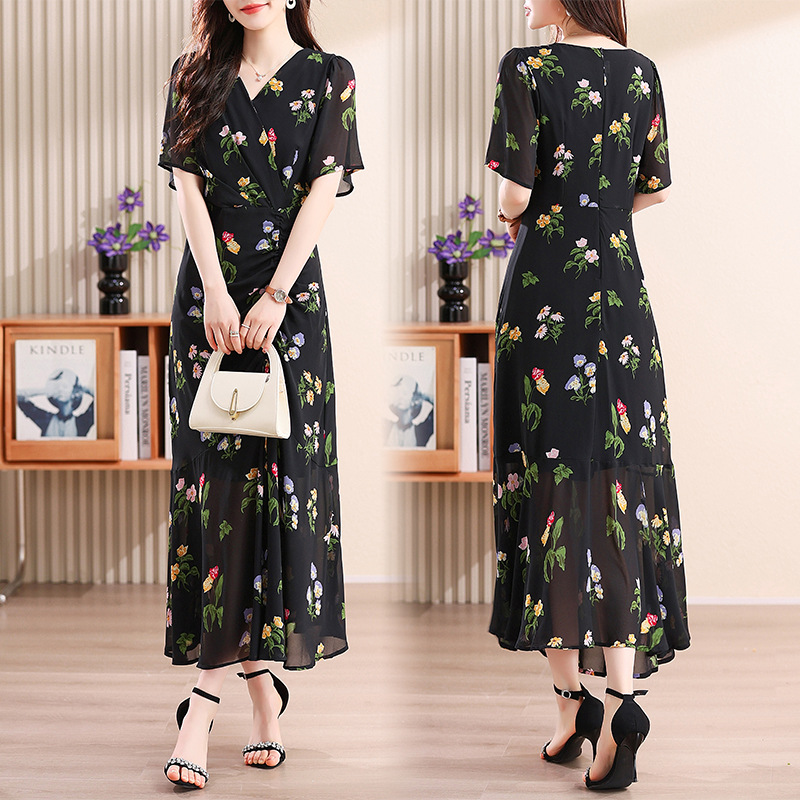 M～5L大きいサイズ★上品感Vネック　花柄　シフォンワンピース