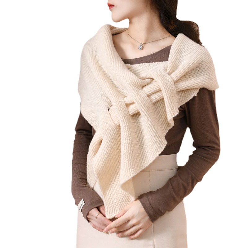 レディースマフラー  通すだけ 柔らかい 防寒 ニットマフラー　オシャレ